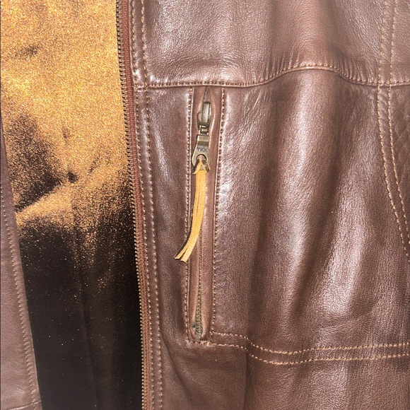 Orvis Men's Dark Brown Leather Vest - Picture 4 of 7